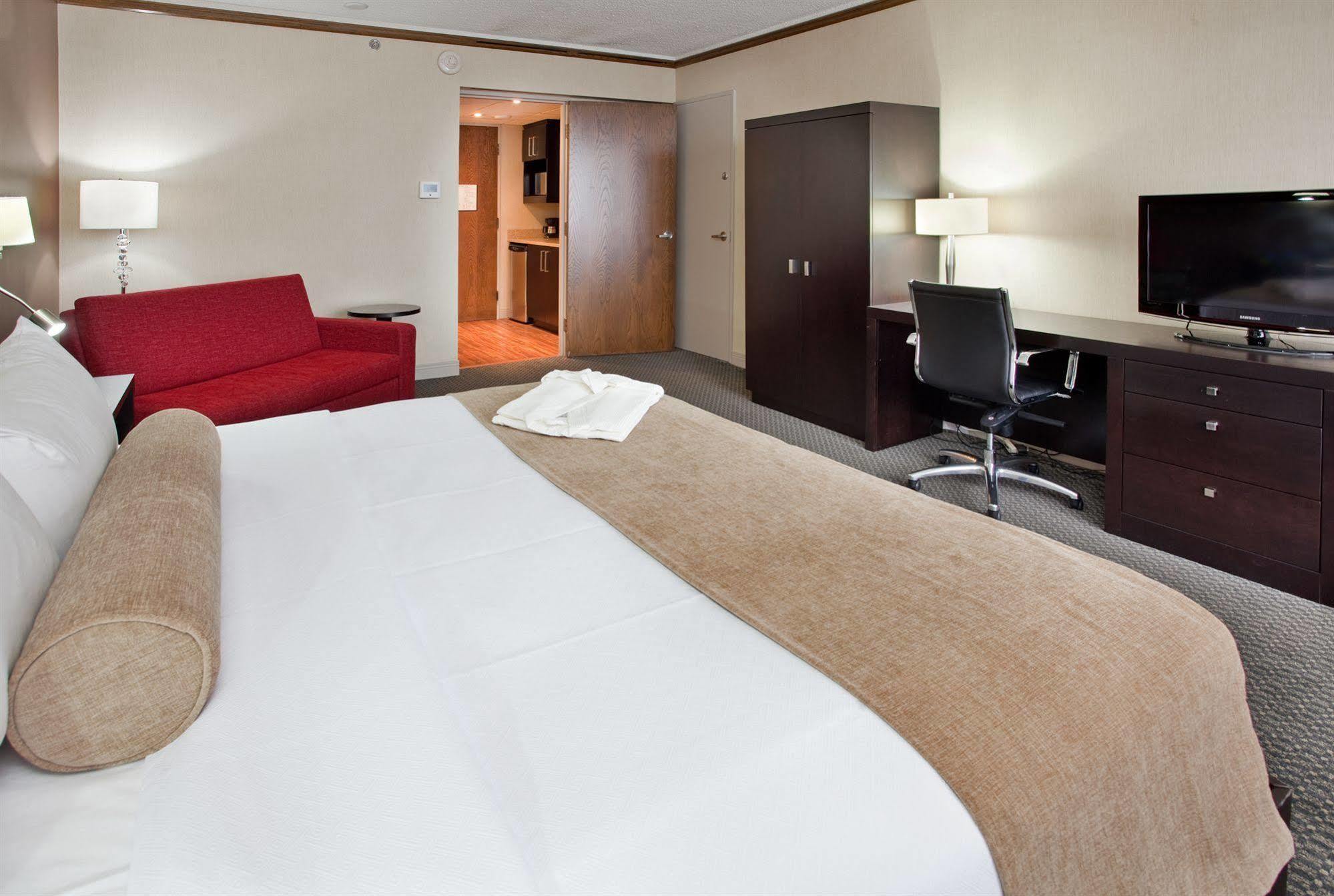 Hotel Chateauneuf Gatineau-Ottawa Γκατινό Εξωτερικό φωτογραφία
